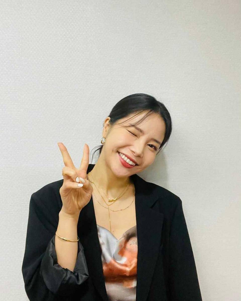 instagram.com/mamamoo_official