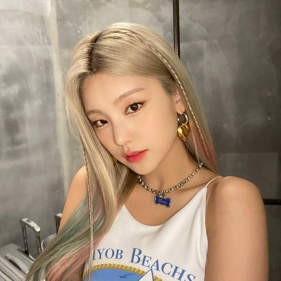 instagram.com/itzy.all.in.us