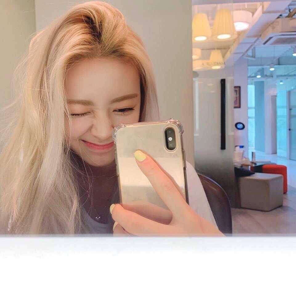instagram.com/itzy.all.in.us