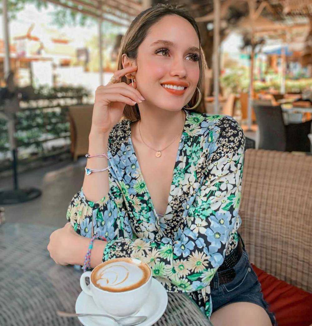 Instagram.com/claurakiehl