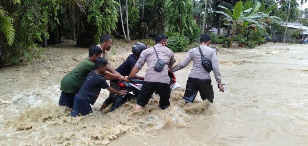 Ratusan Desa di Aceh Utara Terendam Banjir, 7 Ribu Warga Mengungsi