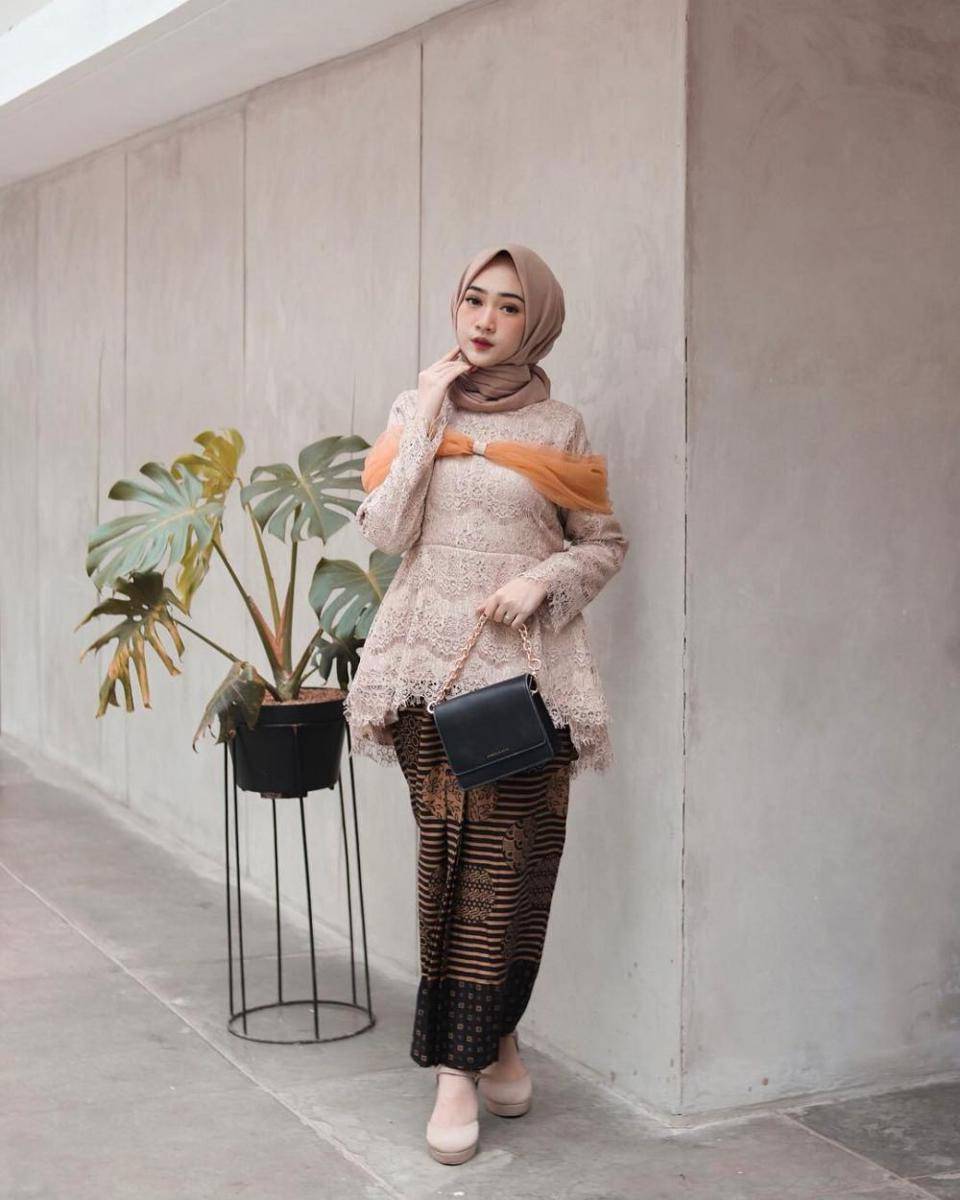 instagram.com/sin.sr