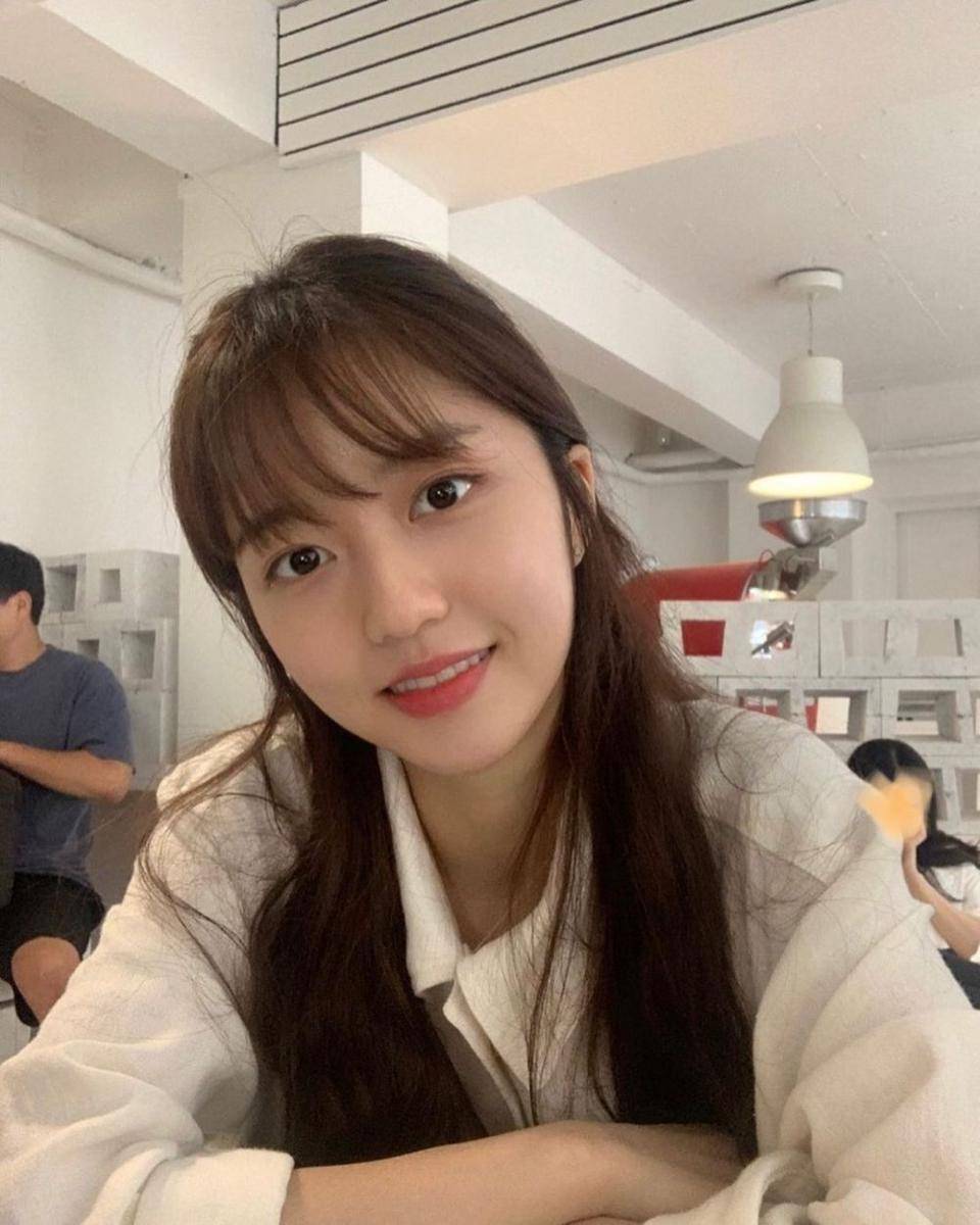 instagram.com/hyeon0_0soo