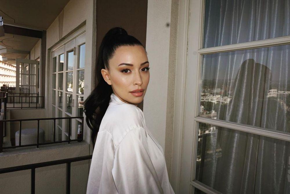 instagram.com/christianserratos