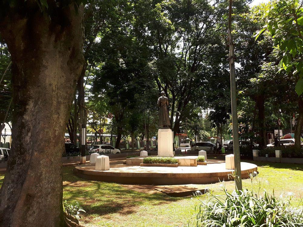 Horor, 7 Tempat Ini Konon Dihuni Sosok Hantu Legendaris di Bandung