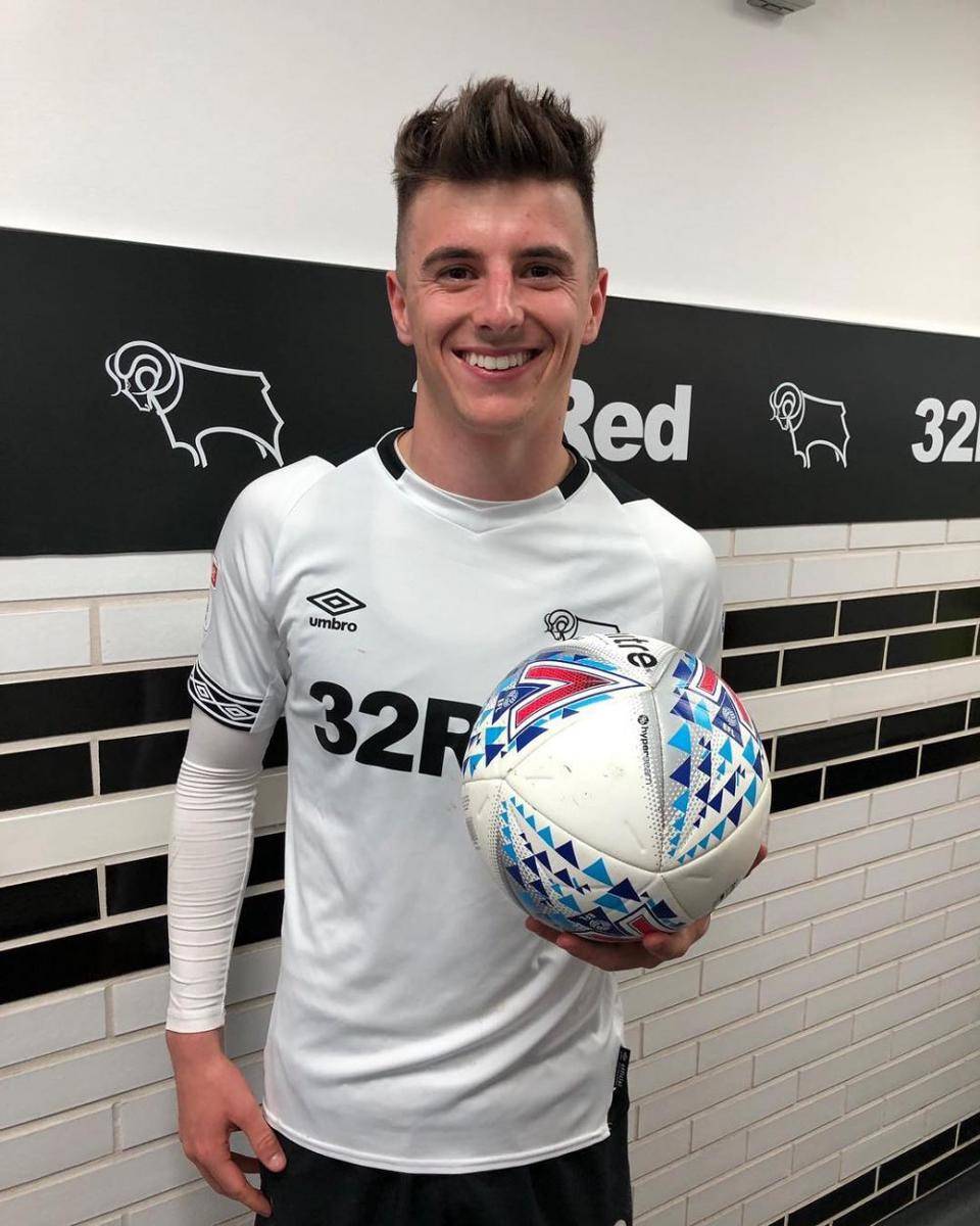 instagram.com/masonmount10