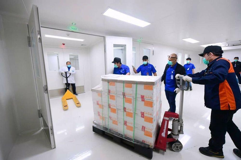 Bio Farma Siapkan 568 Botol COVID-19 untuk Pengujian BPOM