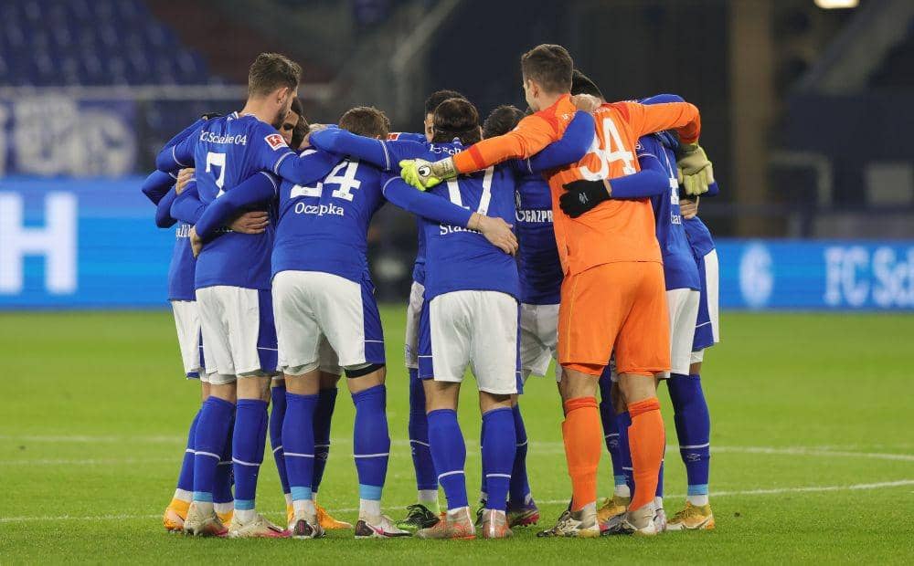 Schalke 04: Dulu Memikat, Sekarang Sekarat