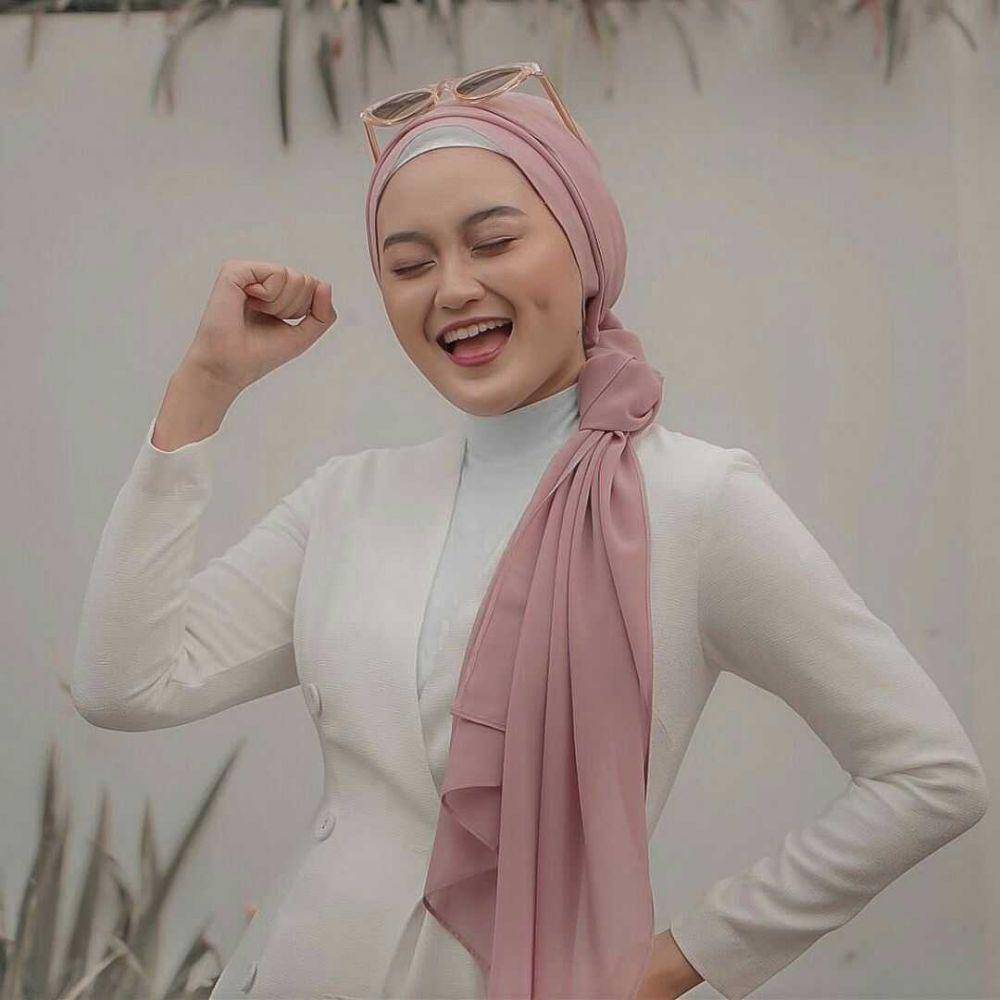 instagram.com@reynafakhira