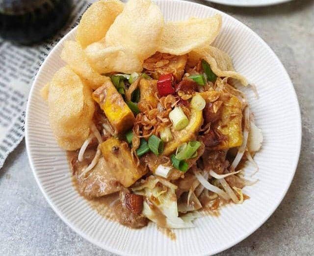 instagram.com/trixie_gayatri