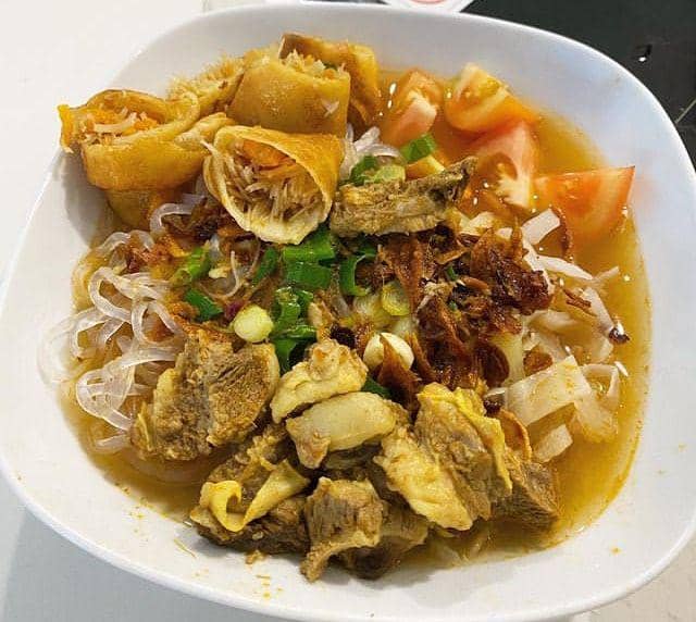 instagram.com/vv_luv_eatntravel