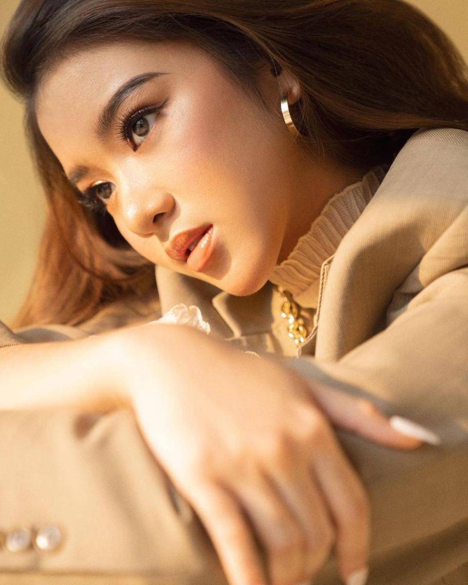Instagram.com/tiaraandini