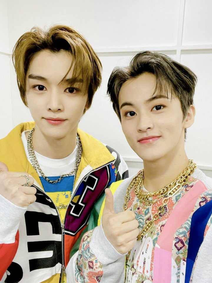 twitter.com/NCTsmtown