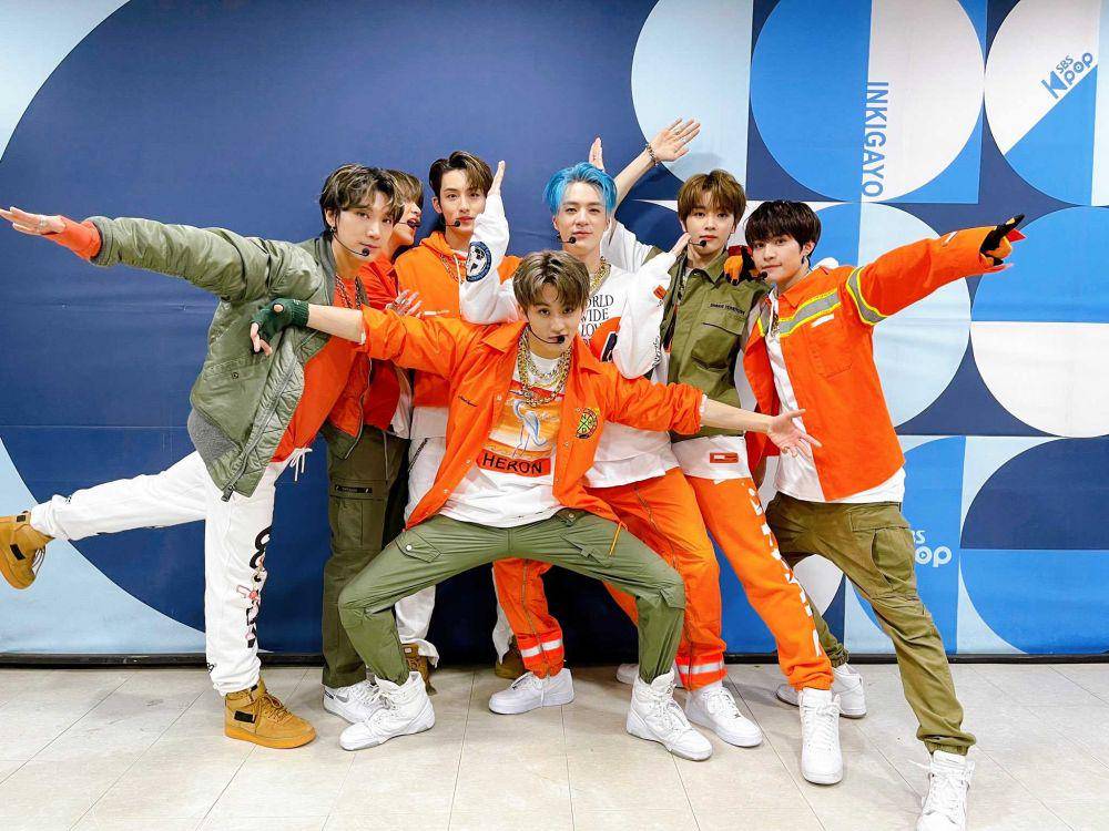 twitter.com/NCTsmtown