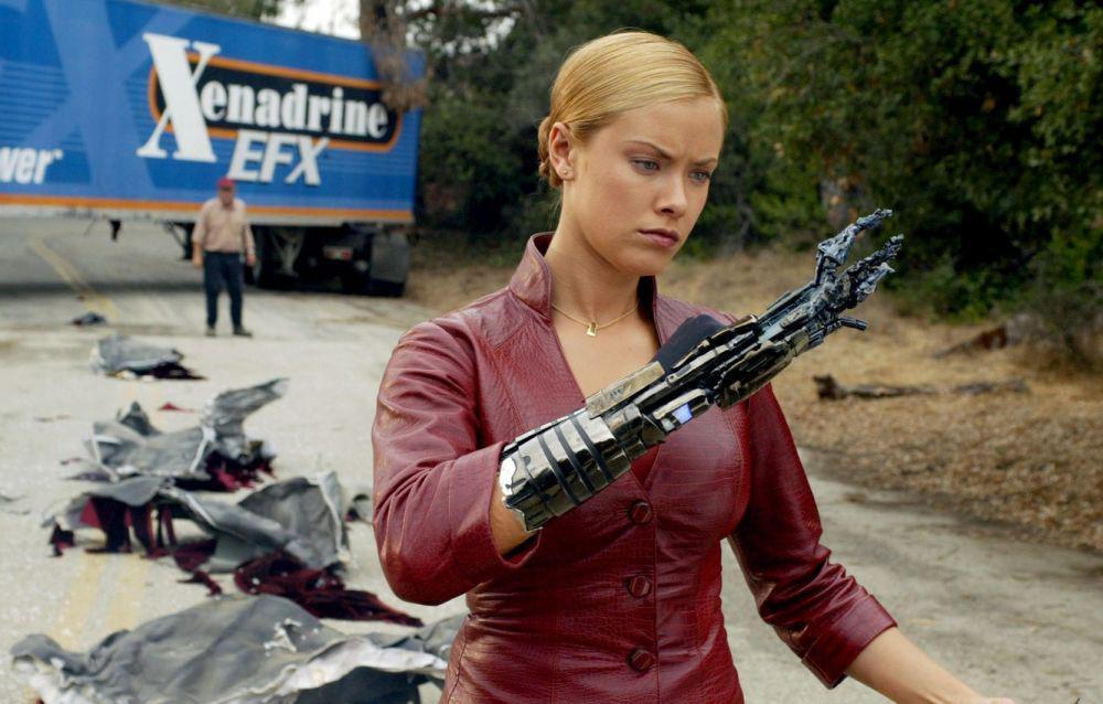 9 Potret Terkini Kristanna Loken, Pemeran Robot T-X di 'Terminator 3'