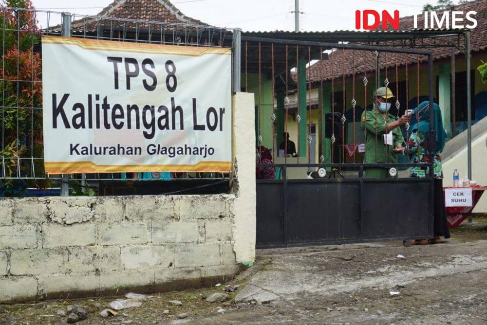 Pengungsi Merapi Salurkan Hak Pilih di Dekat Barak Pengungsian