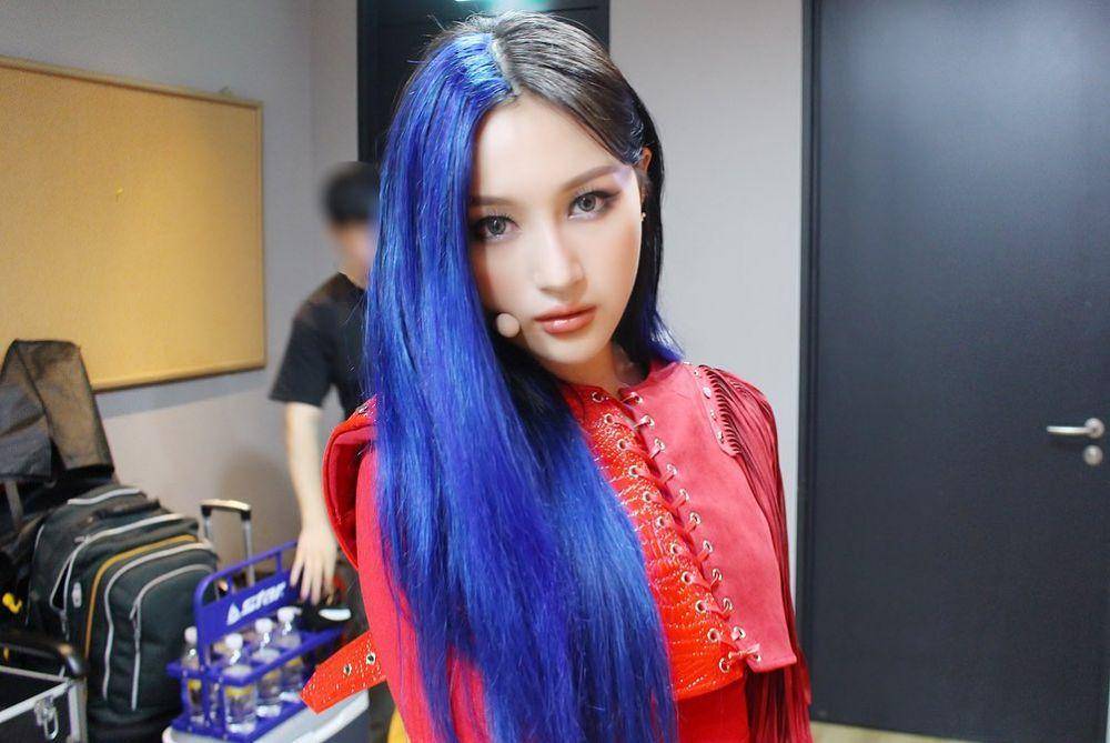 Instagram.com/leesiyeon.dc