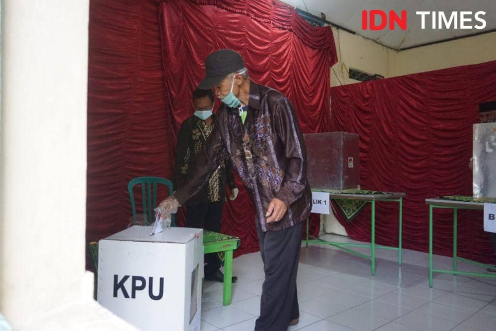 TPS di barak pengungsian Merapi, Sleman. IDN Times/Tunggul Damarjati