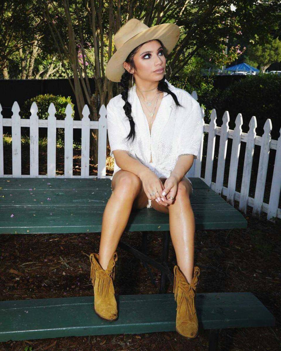 instagram.com/kirstin