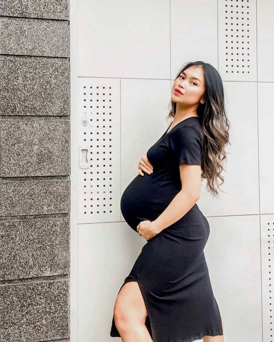 instagram.com/elisaanovia