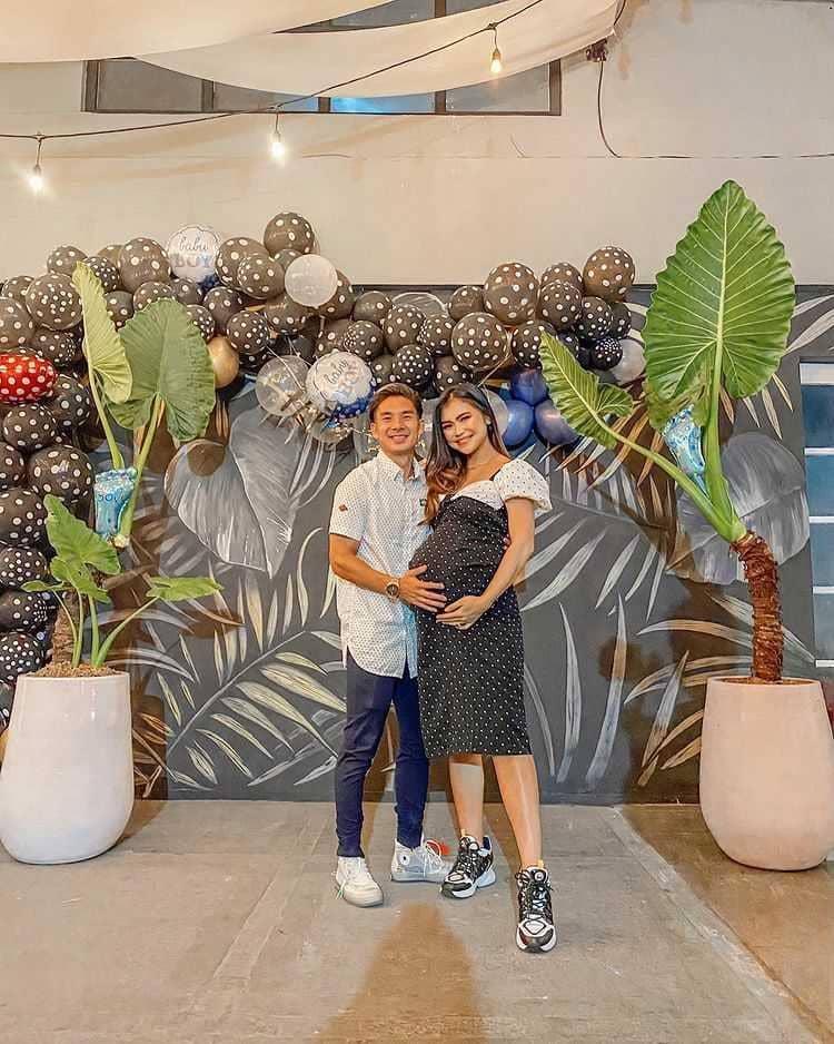 instagram.com/elisaanovia