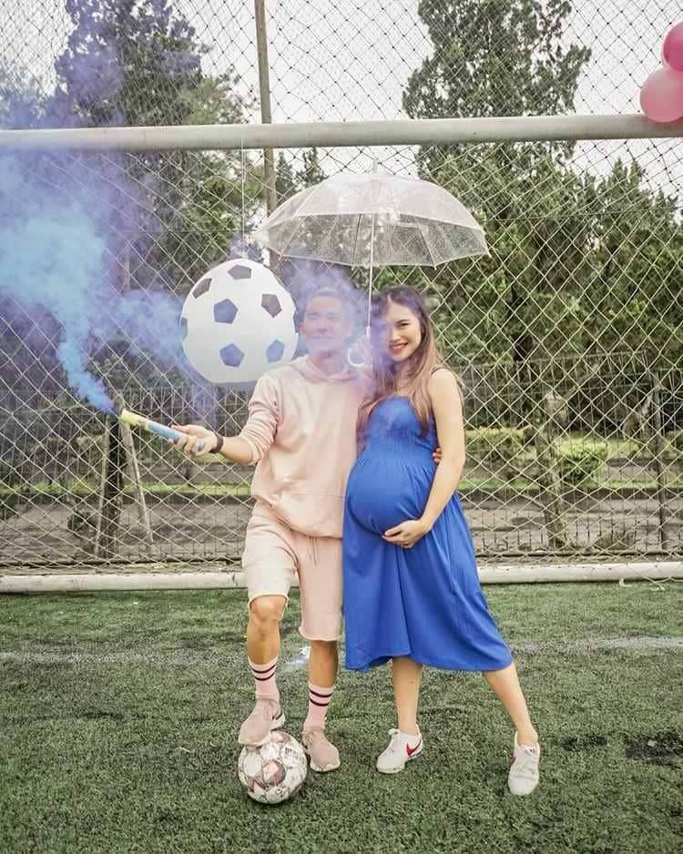 instagram.com/elisaanovia