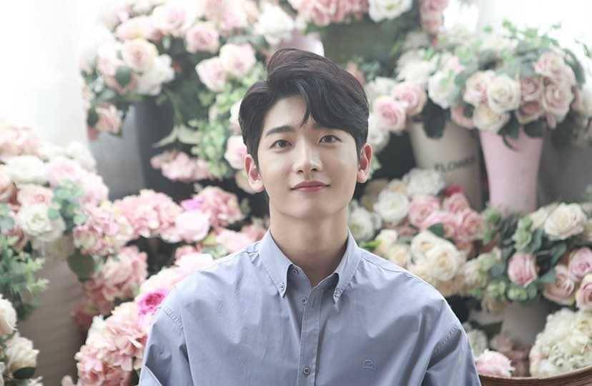 Instagram.com/eun_doitz