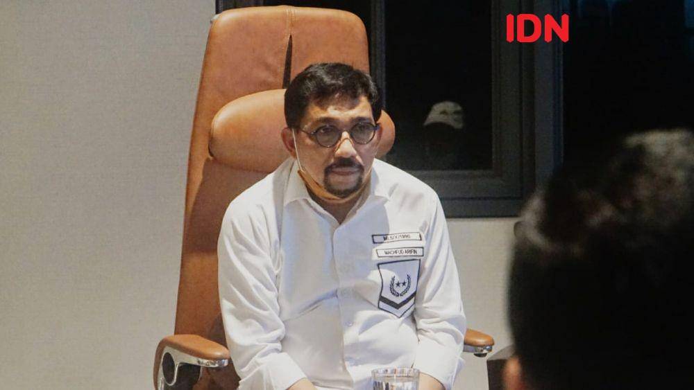 Calon Wali Kota Surabaya, Machfud Arifin saat berada di posko kemenangannya, Rabu (9/12/2020). IDN Times/Fitria Madia