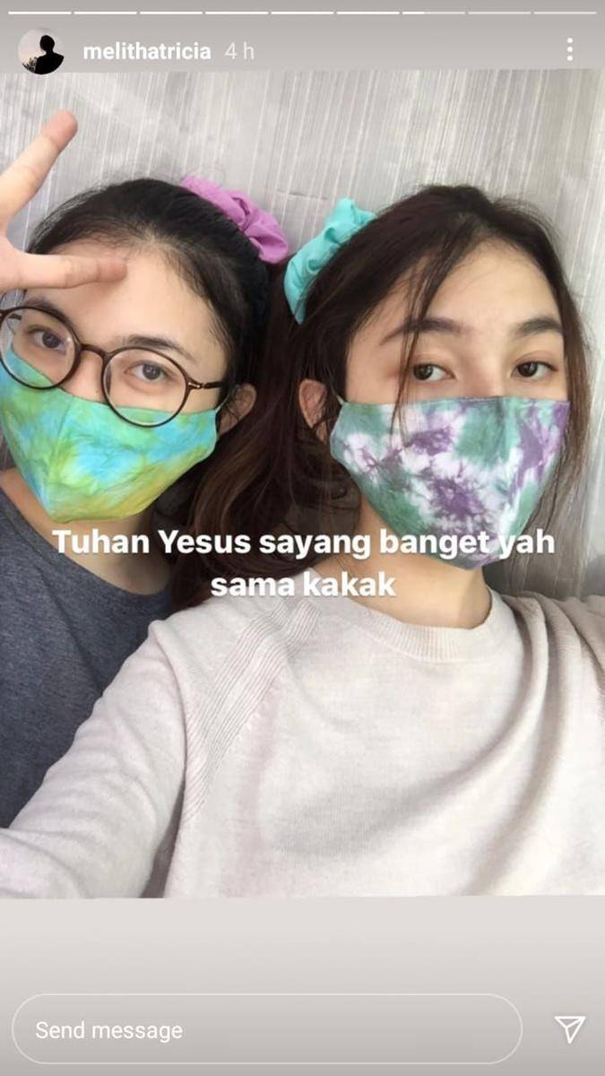 Melisha Sidabutar dan kembaran (instagram.com/melithatricia)