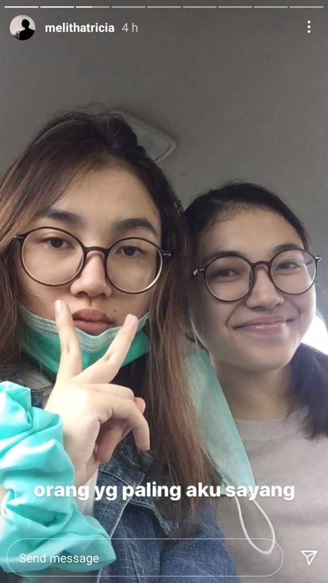 Melisha Sidabutar dan kembaran (instagram.com/melithatricia)
