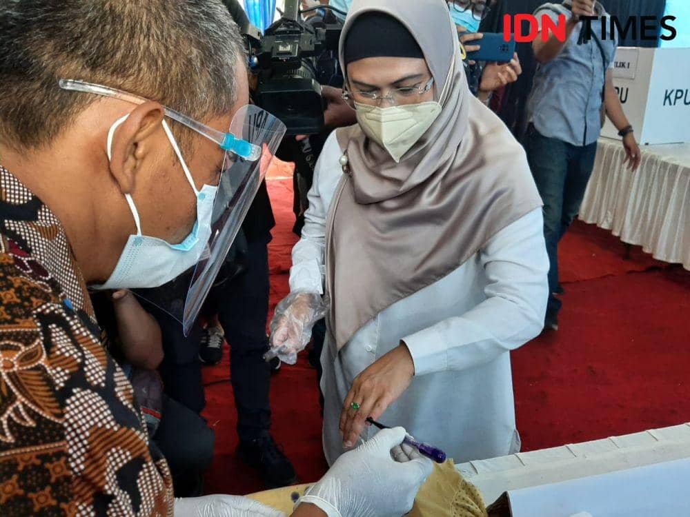 Calon Wali Kota Tangsel Nomor Urut 2 Siti Nurazizah (IDN Times/Maya Aulia Aprilianti)