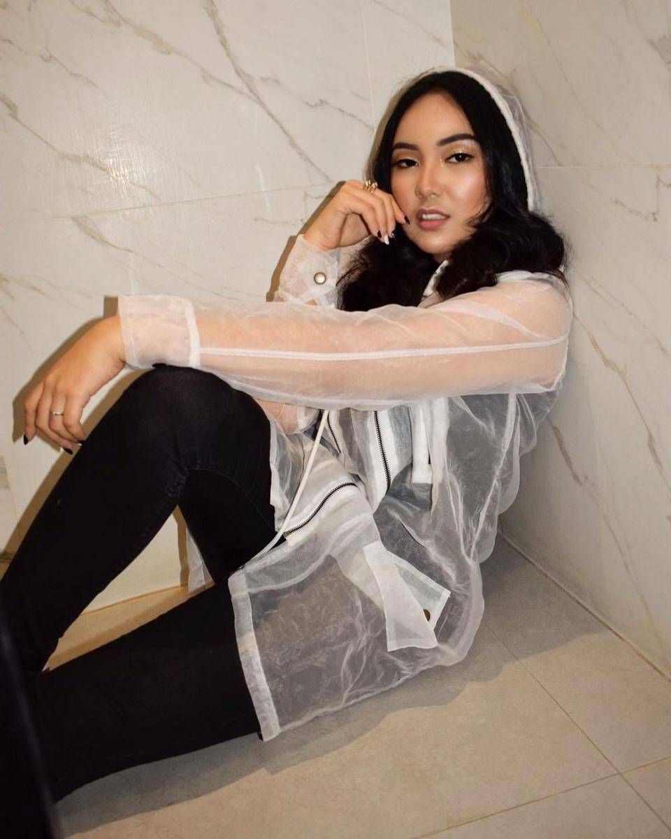 Instagram.com/angelicamanopo