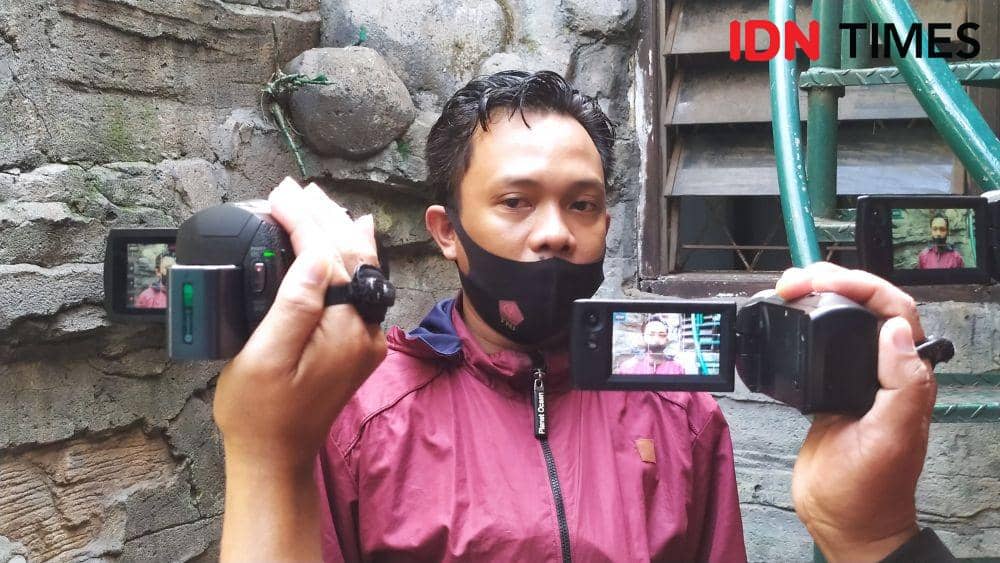 Pendamping korban melapor ke P2TP2A Makassar. IDN Times/Sahrul Ramadan