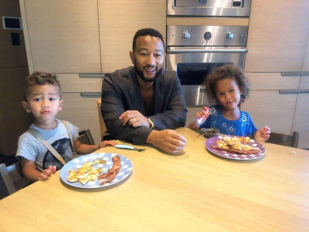 Instagram.com/johnlegend