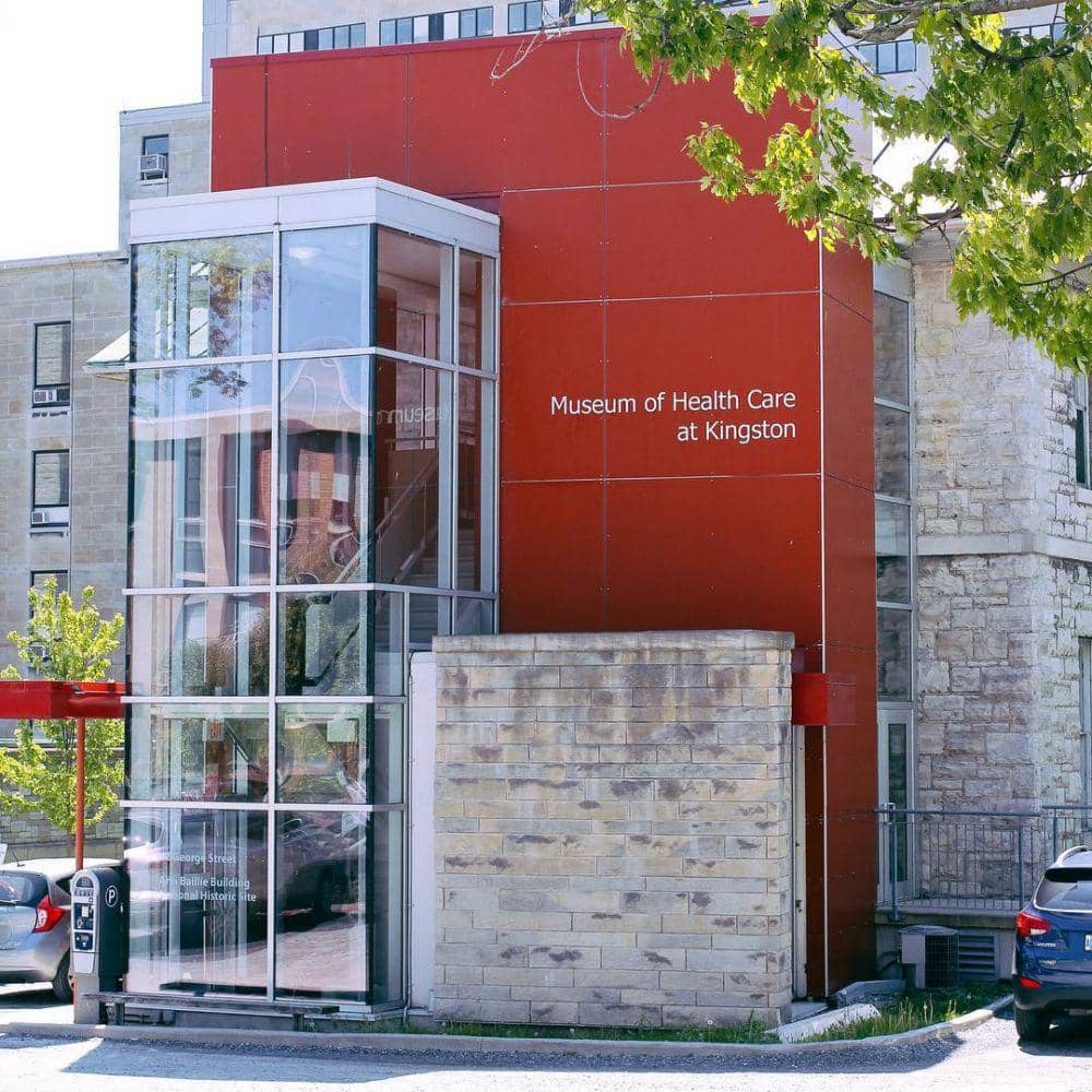 instagram.com/museumofhealth