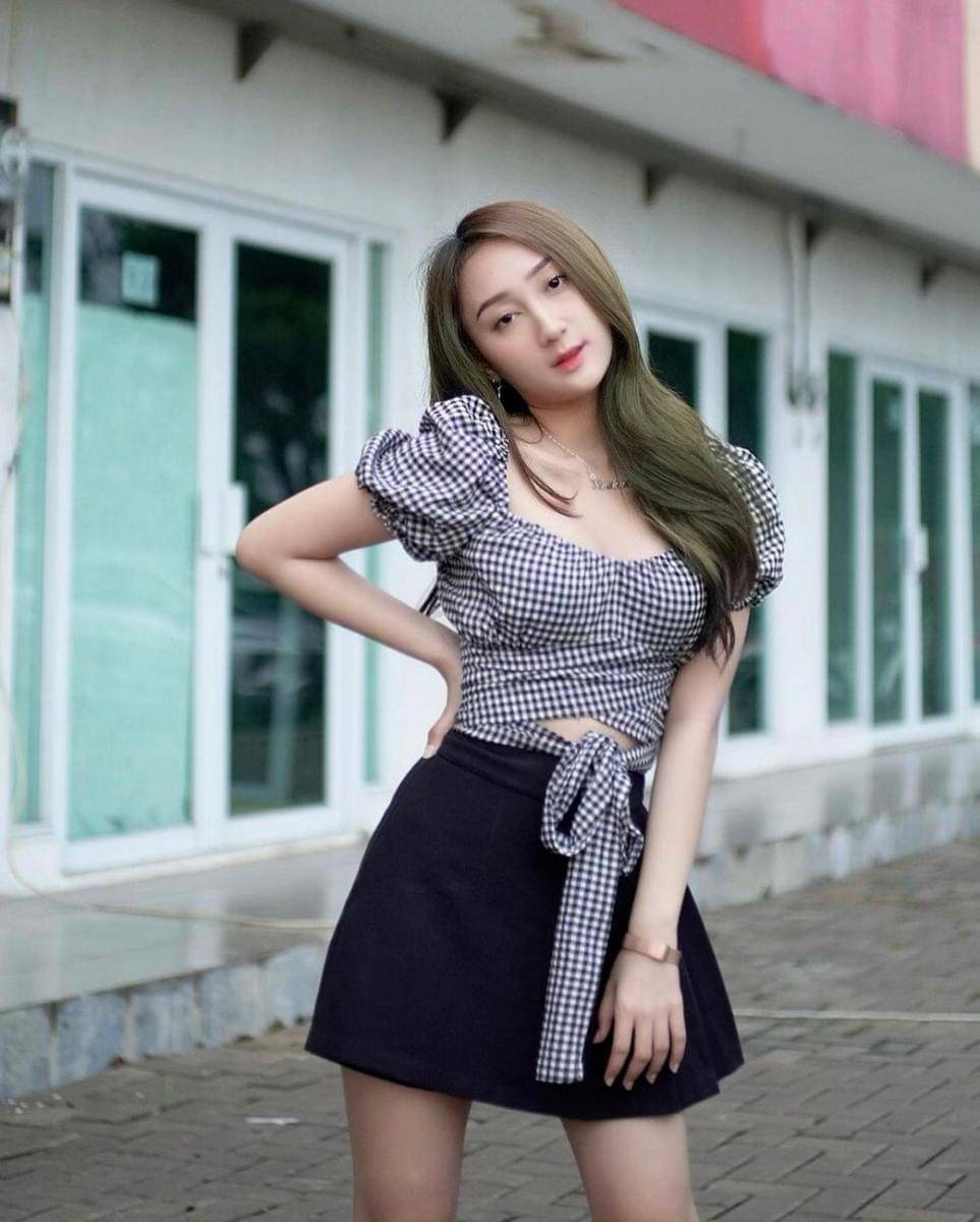 instagram.com/sandrinamazayya