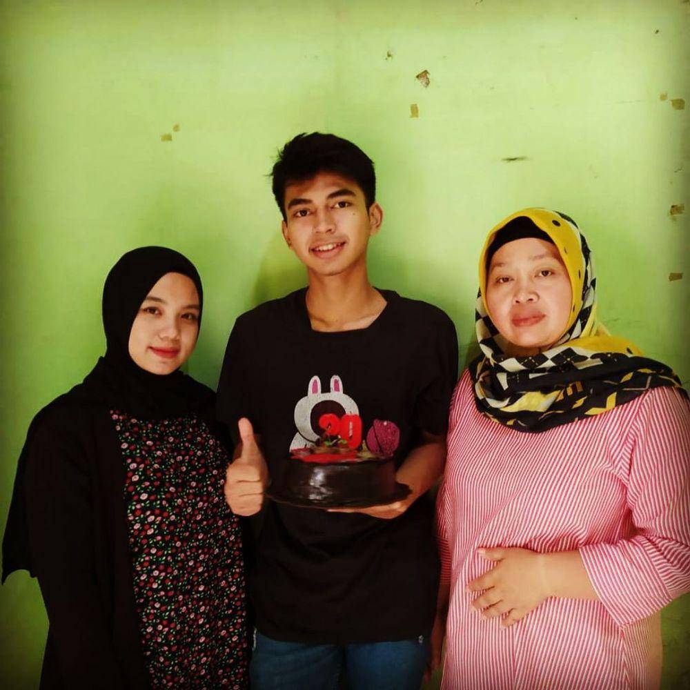 instagram.com/dimas_baam