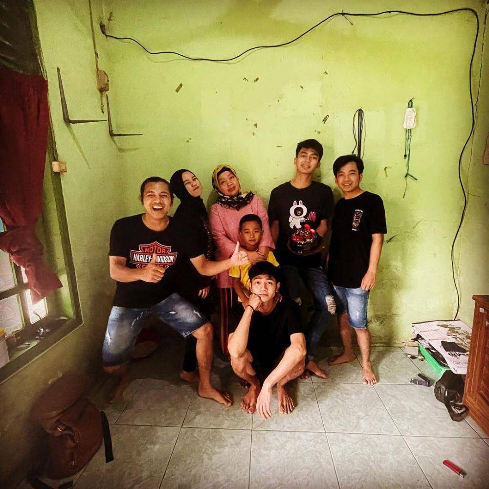 instagram.com/dimas_baam