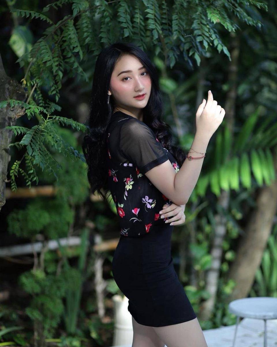 instagram.com/sandrinamazayya