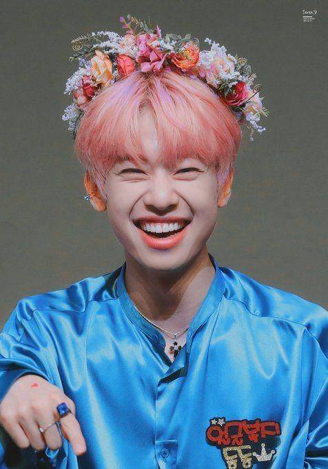 twitter.com/ab6iks