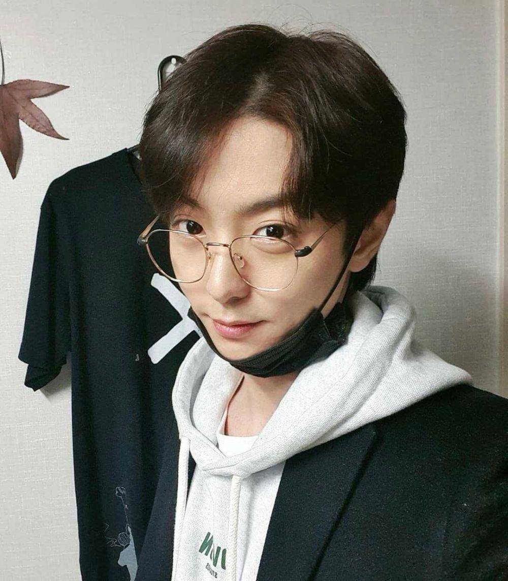instagram.com/ hyunwoo0118