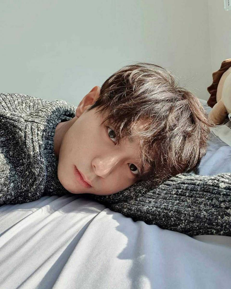 instagram.com/ hyunwoo0118