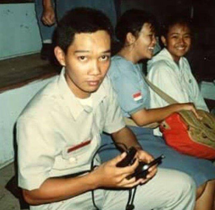 instagram.com/ridwankamil