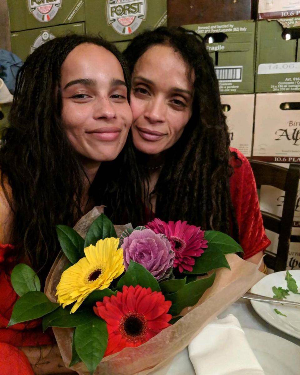 instagram.com/zoeisabellakravitz