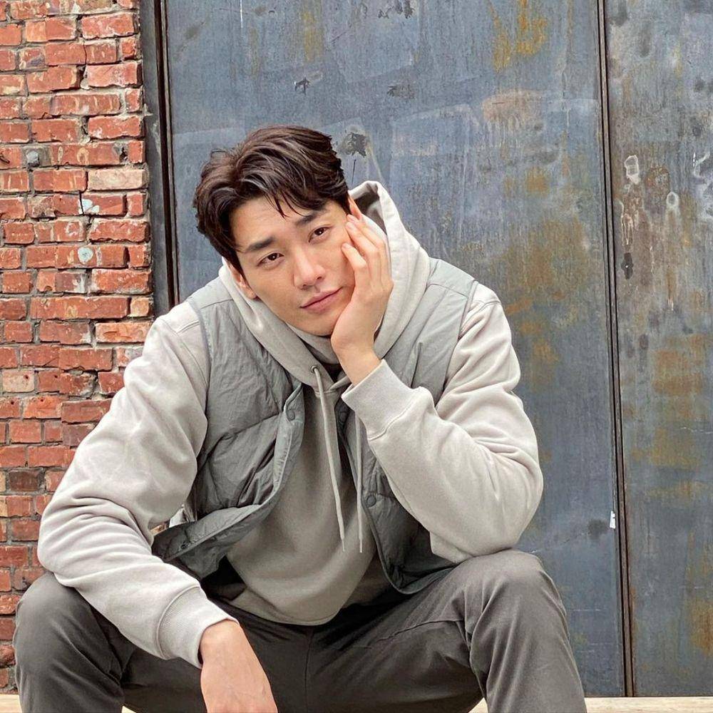 Kim Young Kwang (instagram.com/aksakfn12)