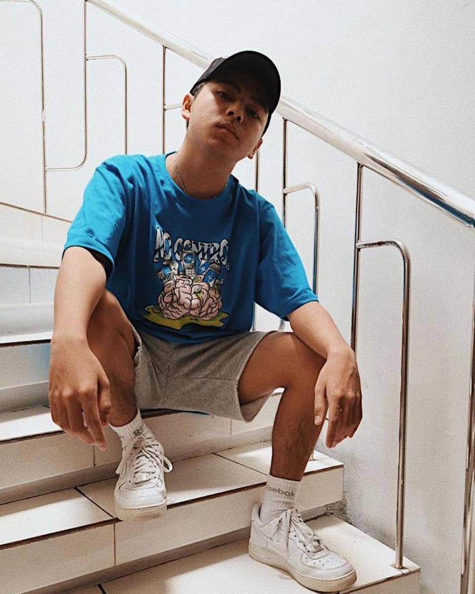 instagram.com/brandon_lilhero
