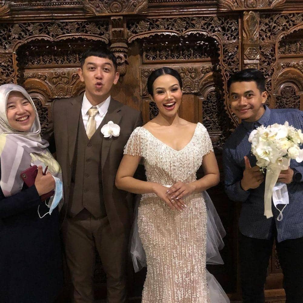 Instagram.com/renggiwiguna