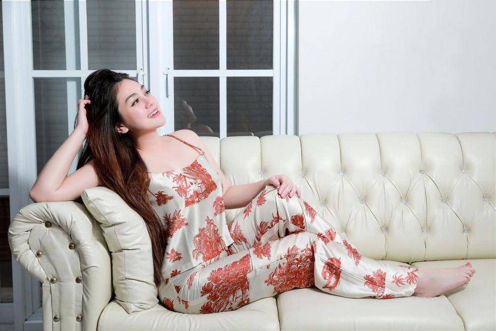 celinevsayu 1 instagram.com/celine_evangelista