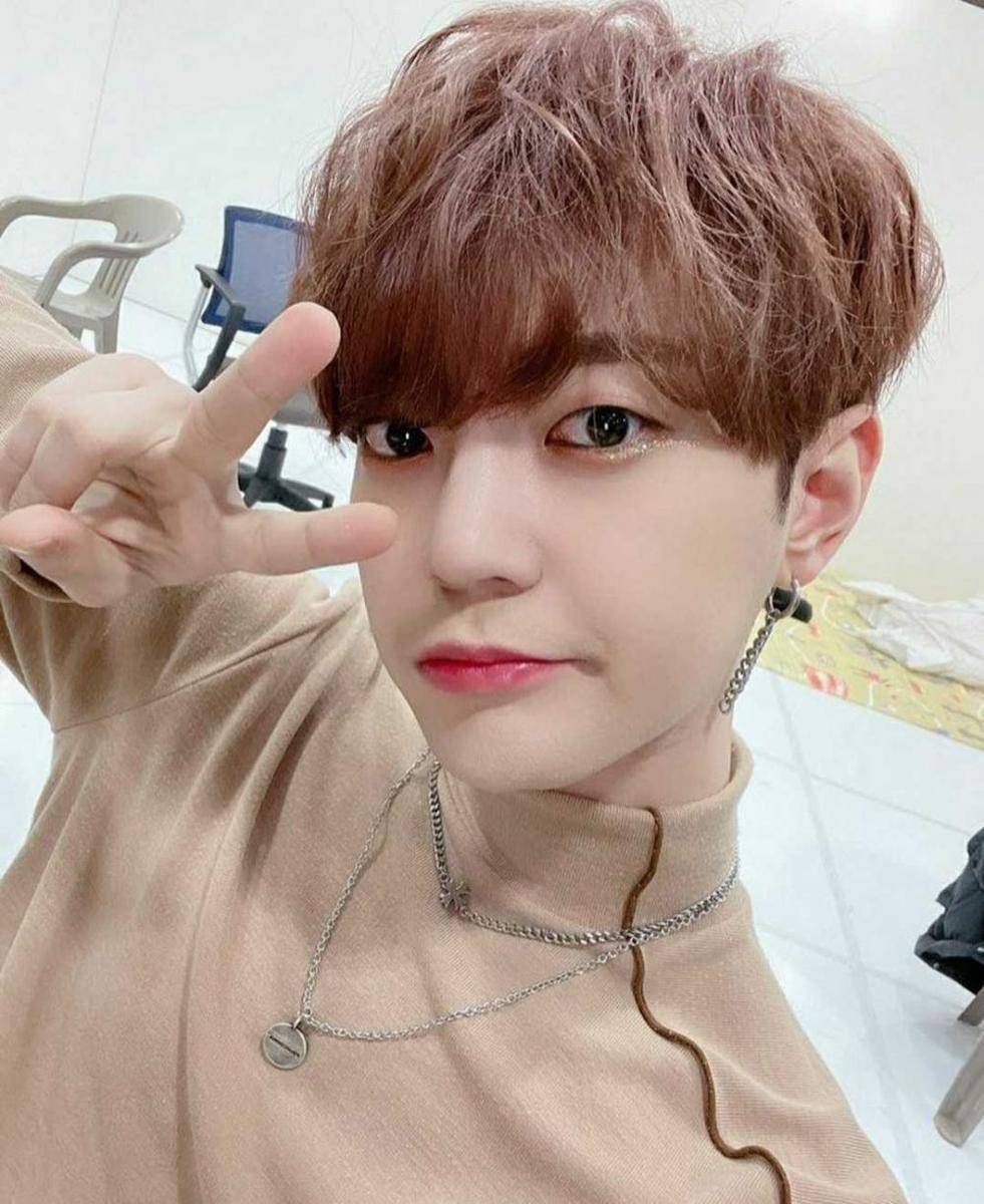 Instagram.com/u10t_official
