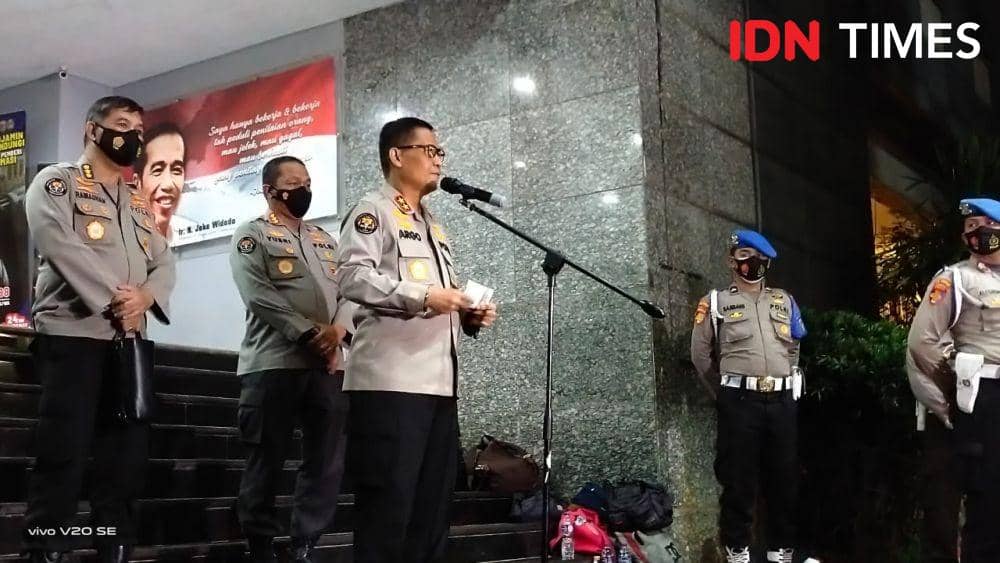 [BREAKING] Rizieq Shihab Ditahan 20 Hari di Rutan Polda Metro Jaya